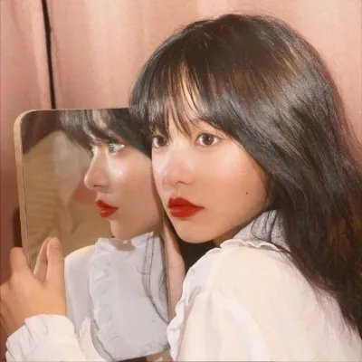 河畔的朔子